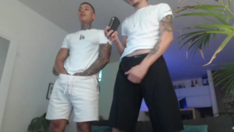 fratguysonline  01-07-2022
